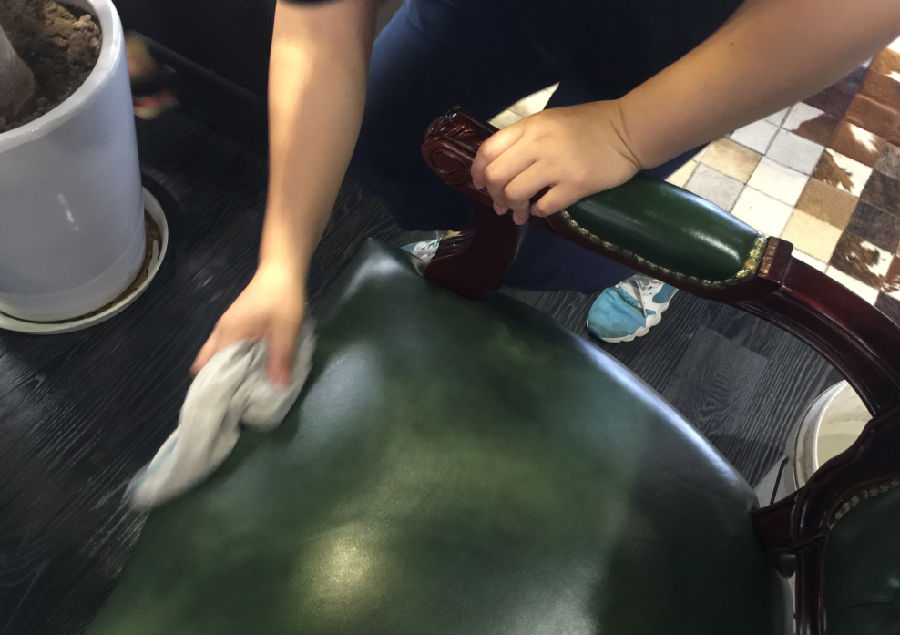 凌河区家具清洗案例